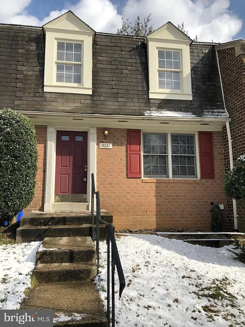 13221 Lantern Hill Ct photo 1