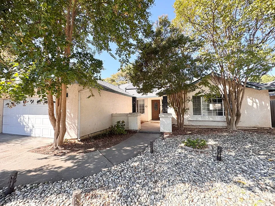 630 W 6th Ave