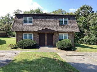 1002 Central Dr, Hixson, TN 37343