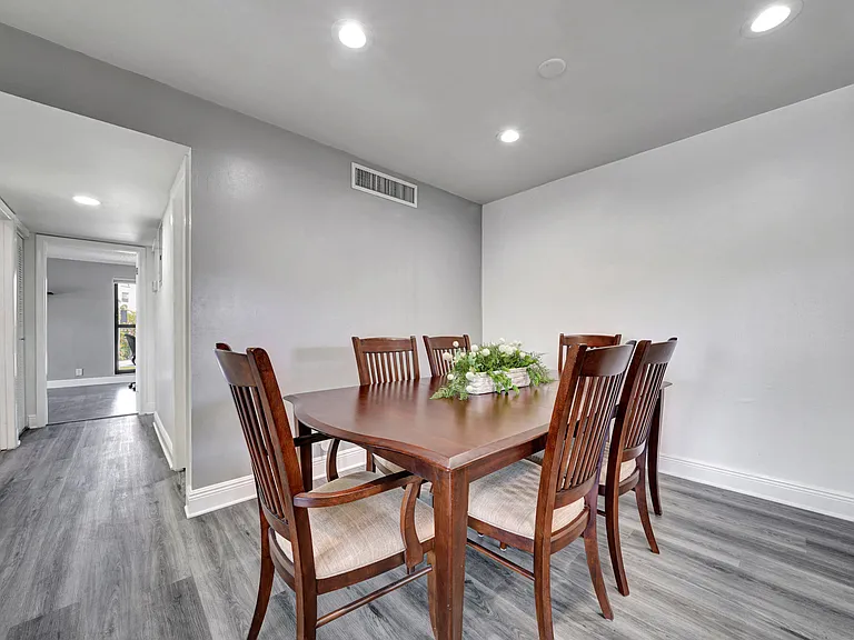 516 Osprey Dr #16C — Photo 17