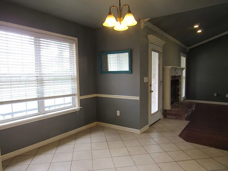 16 Emerald Cir — Photo 11