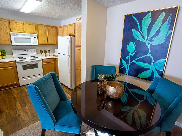 Ashton Park Apartments — Photo 28