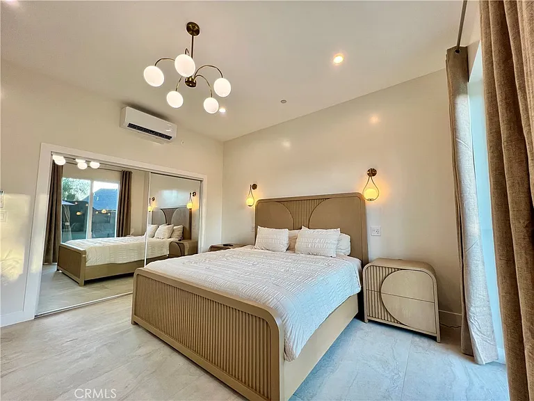 23443 Balmoral Ln — Photo 45