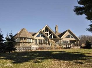 360 Moonrise Dr, Swanton, MD 21561
