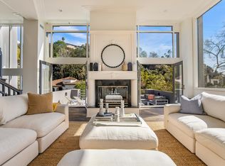 4119 Dundee Dr, Los Angeles, CA 90027