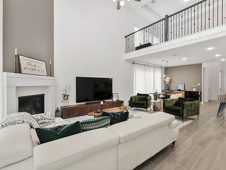 18419 Circle Bar Ranch Ct — Photo 17