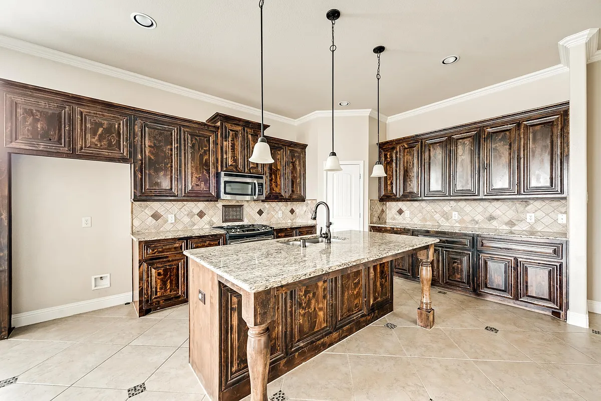 Building Photo - 796 Ruffian Way