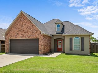 239 Southern Cir, Thibodaux, LA 70301
