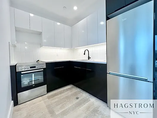 Rented by Hagstrom Management Inc | media 2