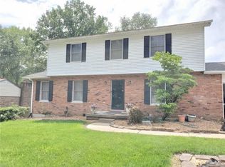 1809 Biscay Dr, Godfrey, IL