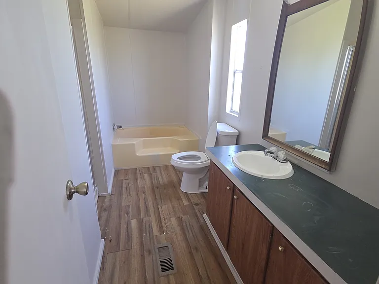 8540 Longhorn Dr — Photo 14