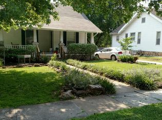 1301 S Maple St, Carthage, MO 64836