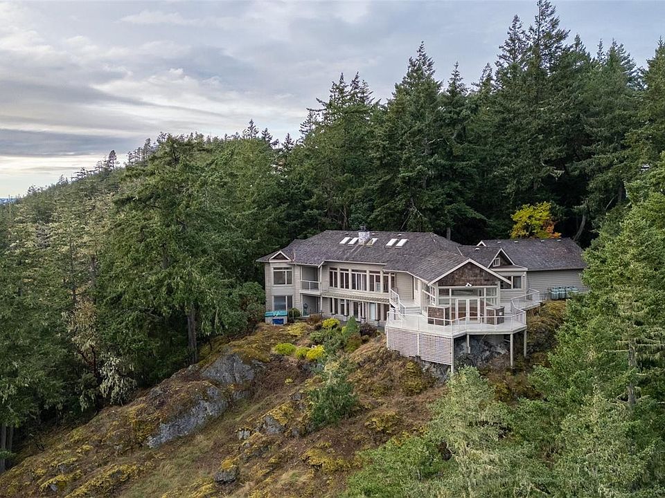 1st image of 558 Wilderness Pl
