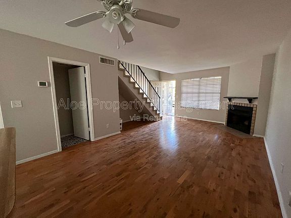 3rd image of 5704 E Aire Libre Ave Unit 1081