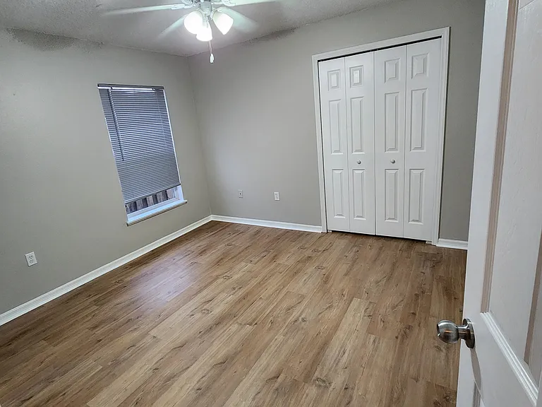 4921 Fiske Cir — Photo 12
