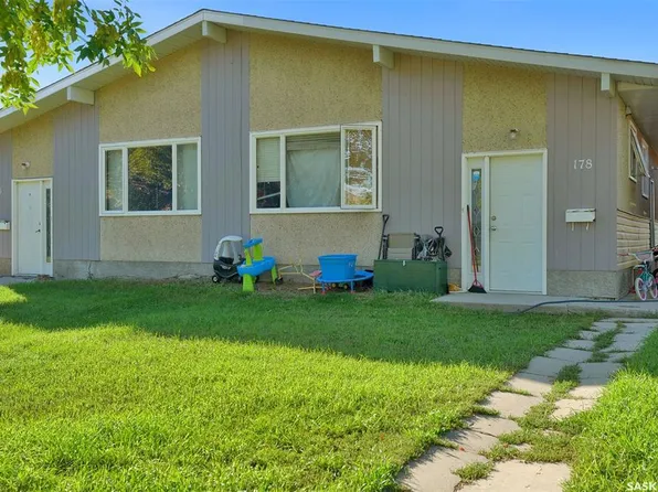 176-178 Rothwell CRESCENT, Regina, SK S4N 1R8