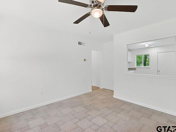 2nd image of 327 Randolph St