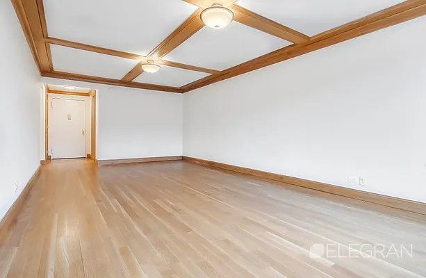 Rented by (Legacy) Elegran | media 17