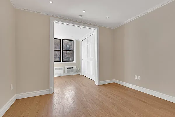 Rented by Cooper & Cooper Real Estate | media 5