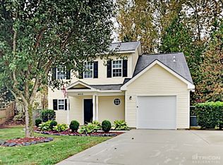 4606 Eastwycke Place Dr, Charlotte, NC 28215
