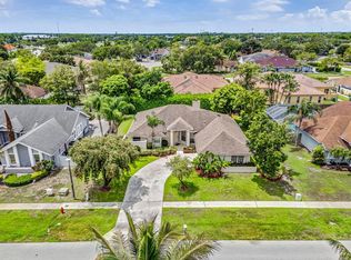 13656 Carlton St, Wellington, FL 33414
