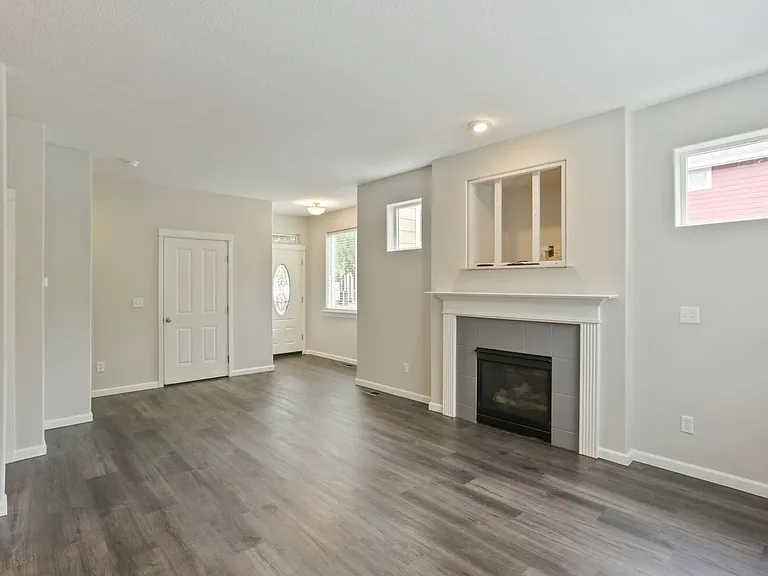 1958 NW Florence Ave #1958 — Photo 9