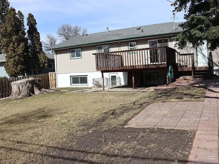 113 E Owens Ave — Photo 23