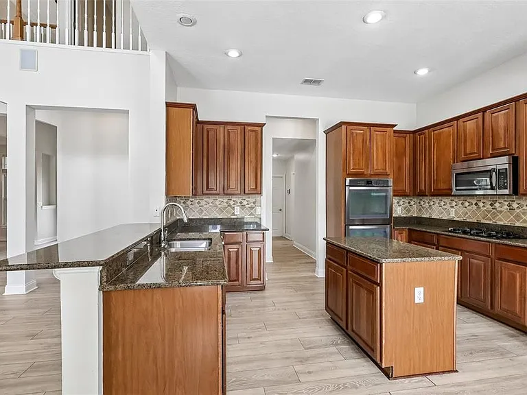 8463 Tibet Butler Dr — Photo 16
