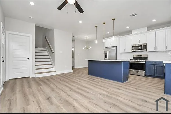 4713 Talina Way #B — Photo 3