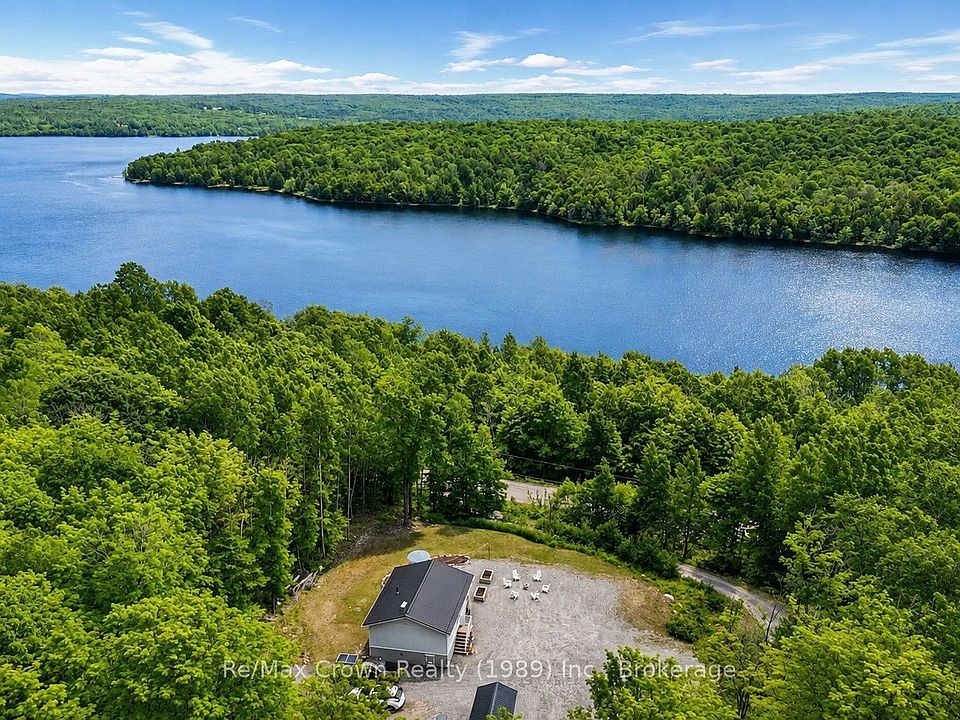1st image of 1052 Limberlost Point Rd