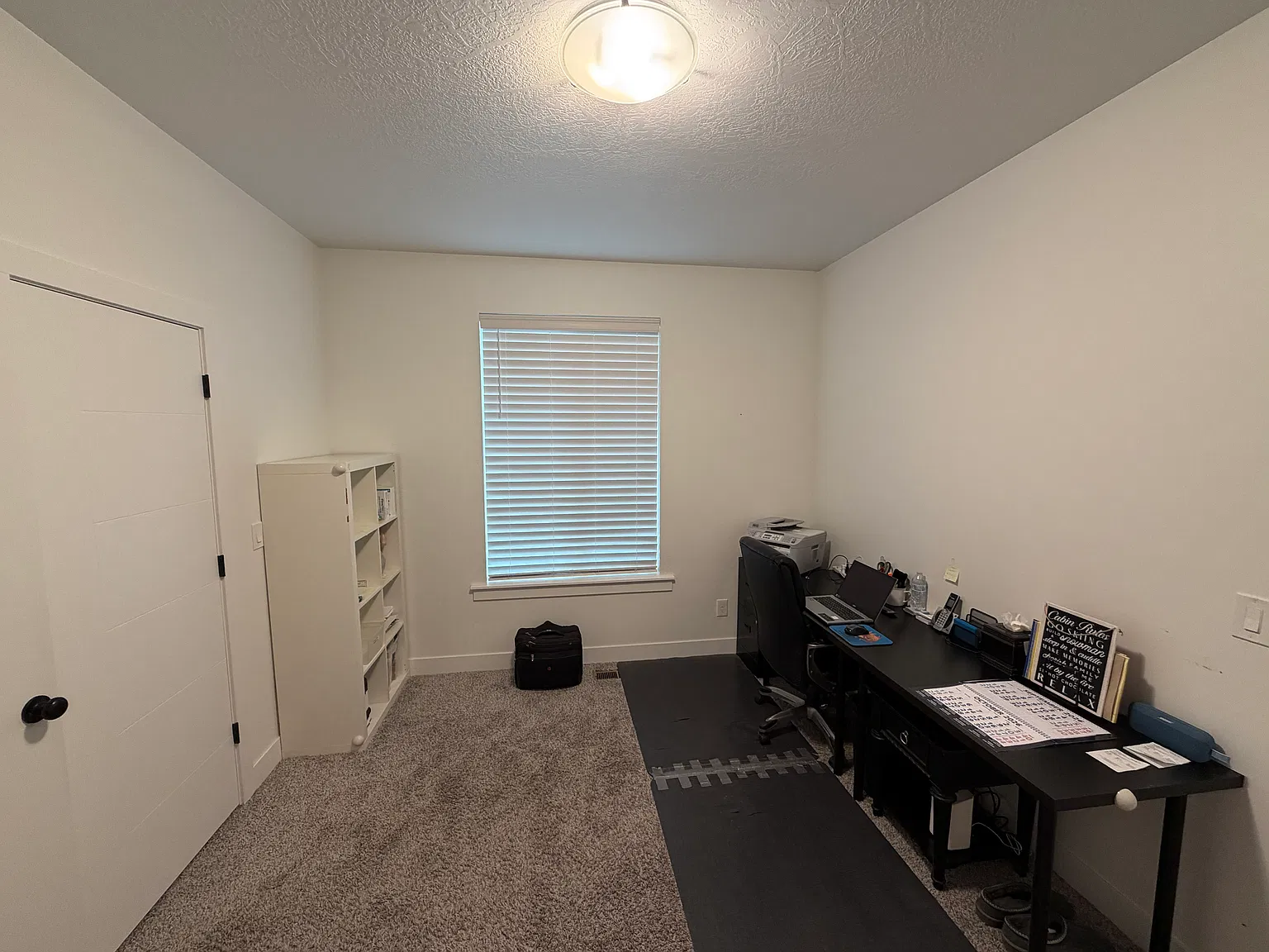 3 bed, 1950 sqft, $3,295 — Photo 2