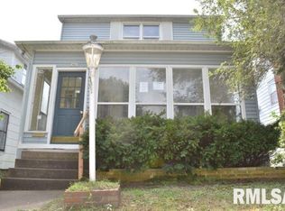 514 W 8th St, Muscatine, IA 52761