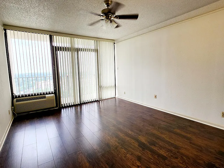 7701 Wurzbach Rd #1507 — Photo 4