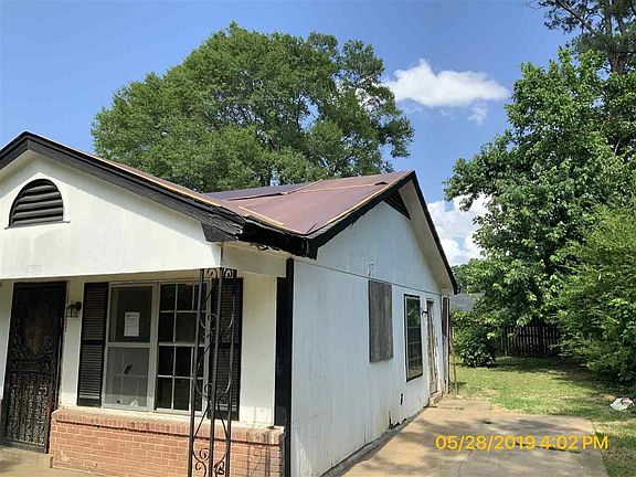 2nd image of 4780 Hillbrook St