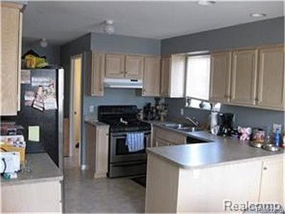 1st image of 8112 Essex Ave