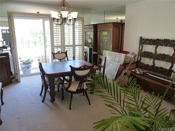 5th image of 32147 Beachlake Ln