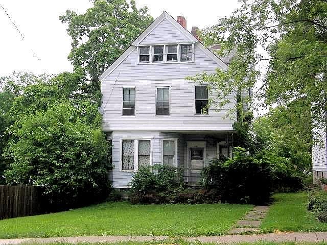 1st image of 1250 1st Ave