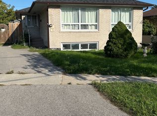 22 Paloma Pl, Toronto, ON M1J 1P7