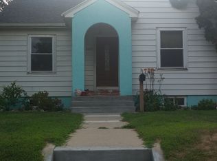 2027 S Center Ave, Sioux Falls, SD 57105