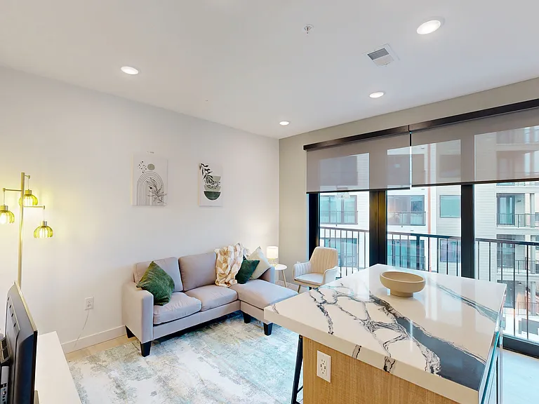 3910 Warwick Blvd #1 — Photo 5