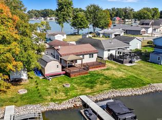 7760 S 140 E, Wolcottville, IN 46795