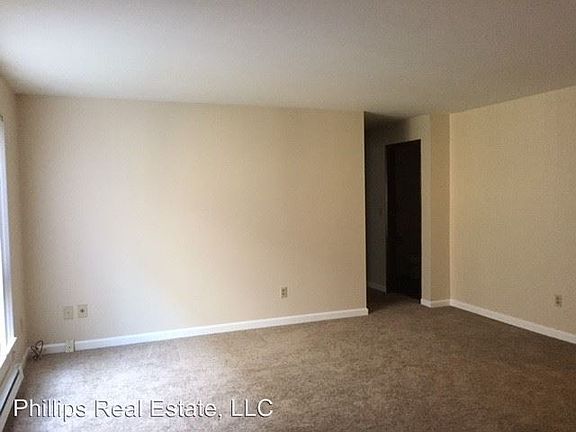 5th image of 12556 15th Ave NE APT 302