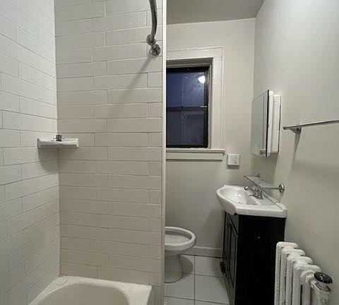 5th image of 308 Valley Brook Ave #21