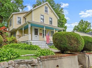 3 Edgewood St, Norwalk, CT 06854