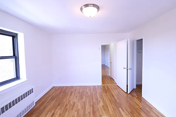 Rented by A&E Real Estate Management | media 18