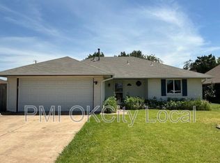400 W 7th St, Edmond, OK 73003