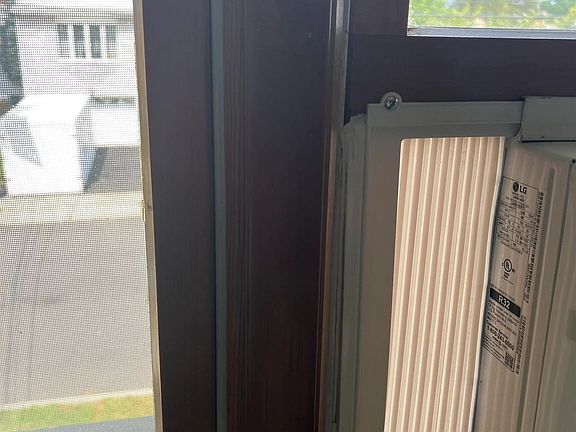 2nd image of 124 Sanford Ave Floor 2
