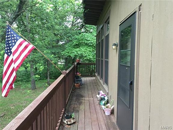 2nd image of 5965 N Lakeshore Dr