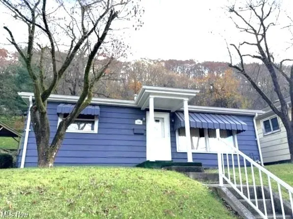 346 Main St, Follansbee, WV 26037