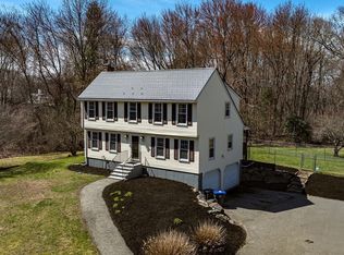 4 Brookside Ct, Methuen, MA 01844